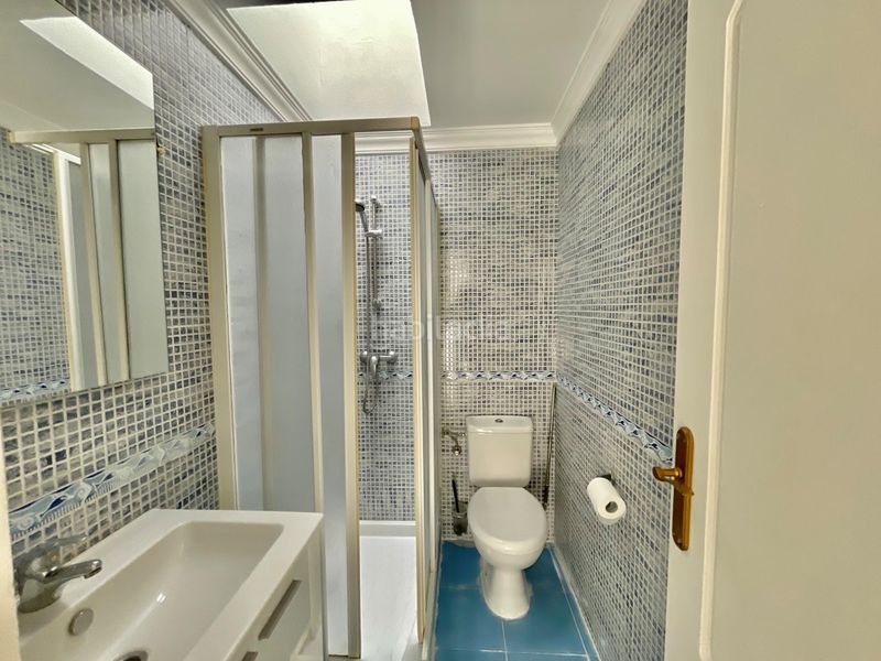 Foto 4d8881cb-b118-4e84-868e-9b9f363e2ba6. Casa adossada amb aparcament a Les Bassetes - El Marjal Dénia
