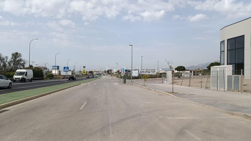 Foto f0055172-d706-4f03-8618-7d114a0aaa35. Nau industrial a Platja de Torres Vila Joiosa (la)