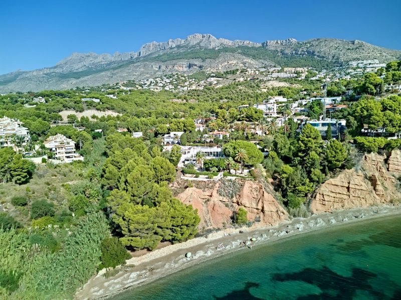 Foto b9c2bc7e-f236-43c3-b6d8-0e0cb380fa57. Xalet amb calefacció aparcament piscina a Mascarat Altea