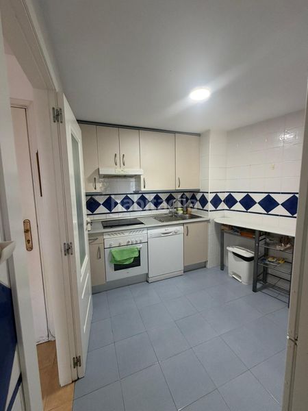 Foto c342a6d5-ab32-4c89-9c9e-143117b86a43. Apartament amb aparcament piscina a Via Parque Benidorm