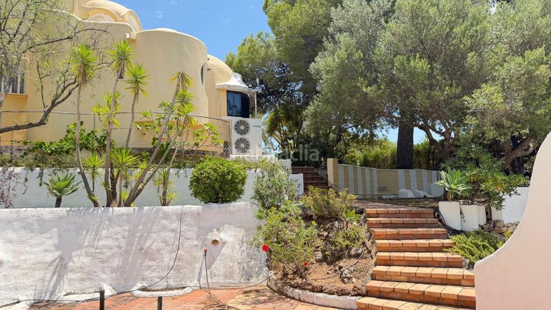 Foto 00a4635f-9155-4ce8-9207-062d5b04f153. Masia amb aparcament piscina a Altea la vella Altea