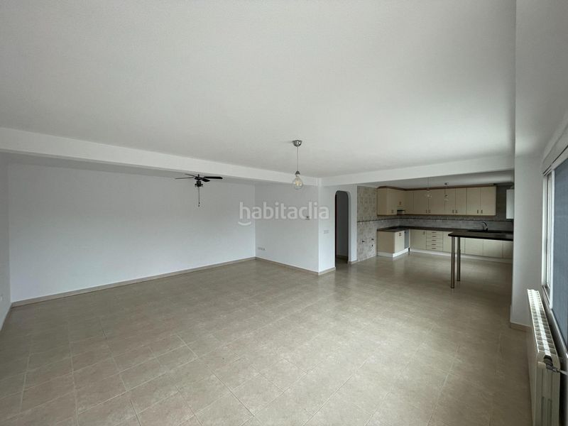 Foto 0bab6e86-565a-4b21-b7e0-6dd4f11b9e27. Xalet amb calefacció aparcament piscina a Busot