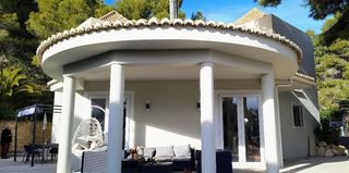 Casa en Callosa d�en Sarri�. Privacidad, naturaleza y confort espectacular villa con vistas e