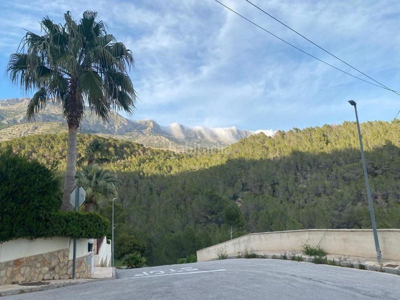Foto 1daa4d0e-968e-4dbd-ac5e-d067b4b74138. Casa amb aparcament a Callosa d´en Sarrià