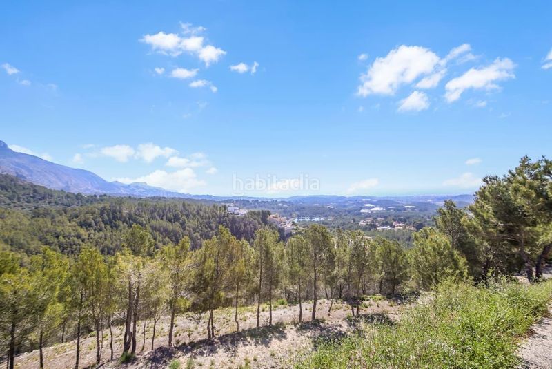 Foto 2a1b81a9-3720-4be1-ae8b-6341e98360c8. Casa amb aparcament a Callosa d´en Sarrià