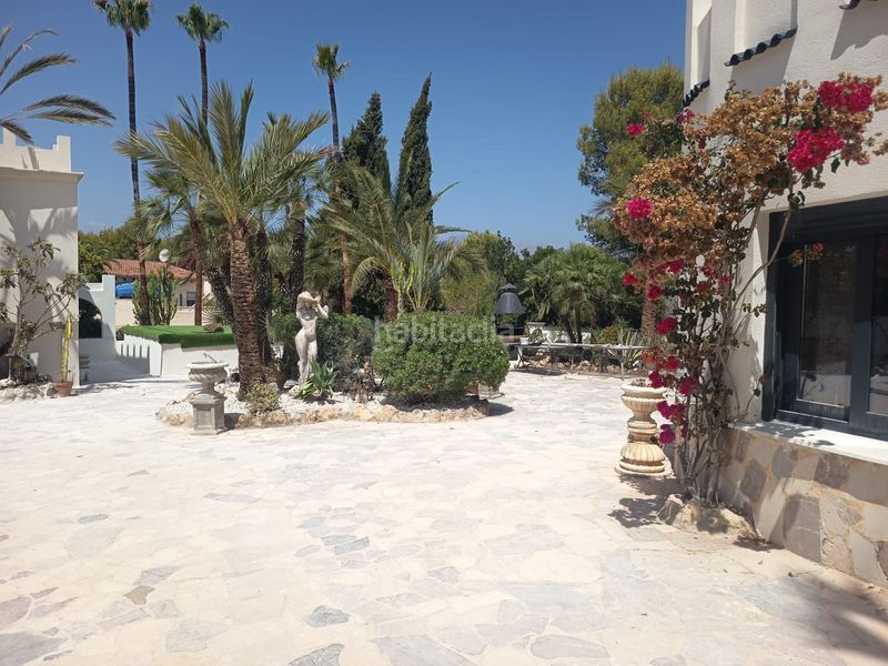 Foto 1ecdc471-c355-4a38-a3fd-751711f16275. Xalet amb aparcament piscina a L´Albir Alfàs del Pi (l´)