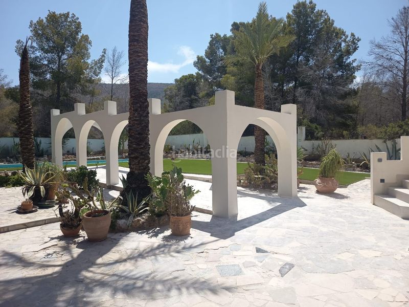 Foto 80bee501-e572-4d32-bfc7-59b8ef6f64da. Xalet amb aparcament piscina a L´Albir Alfàs del Pi (l´)