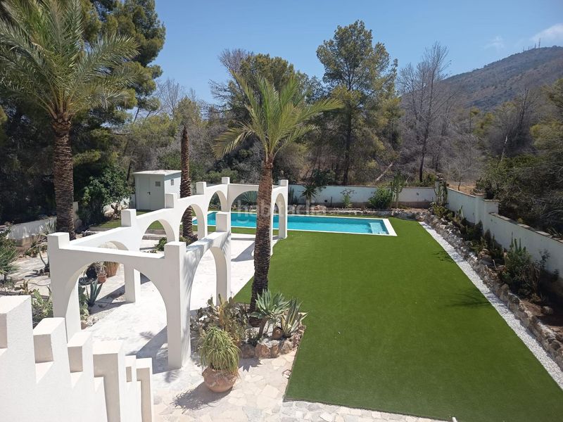 Foto 9bf6980d-77ed-4065-8934-bfa01c7b9212. Xalet amb aparcament piscina a L´Albir Alfàs del Pi (l´)