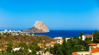 Xalet a Maryvilla. Chalet en maryvilla con vistas al mar, piscina privada y licenci