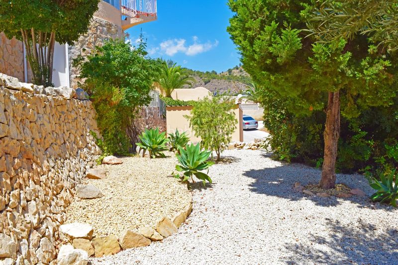 Foto 24745ce1-2800-4f44-8d45-41f531a6db37. Xalet amb aparcament piscina a Maryvilla Calp