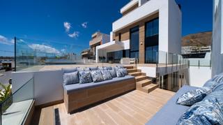 Xalet en Golf Baha. Villa luxury orange