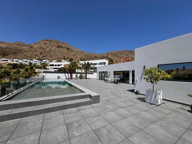 Foto 3e7782f9-2223-4173-bbbd-7a9a4f40756d. Chalet villa luxury sierra cortina en Juzgados - Plaza de Toros Benidorm