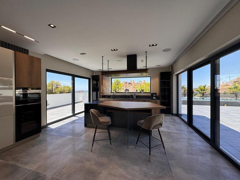 Foto a8c496c4-de91-4684-b03b-bb6f847410e4. Chalet villa luxury sierra cortina en Juzgados - Plaza de Toros Benidorm