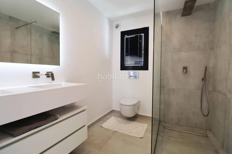 Foto 27372e13-dd43-4b19-bc39-a383bbf3322a. Casa con riscaldamento parcheggio piscina in la cala Mijas Mijas