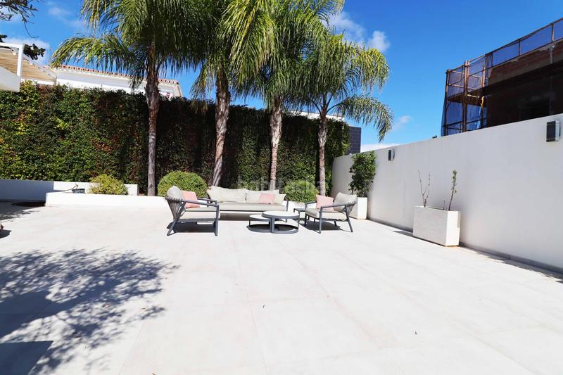 Foto 6e639bed-e4e1-4bf0-8a2d-39f77655a6f0. Casa con riscaldamento parcheggio piscina in la cala Mijas Mijas