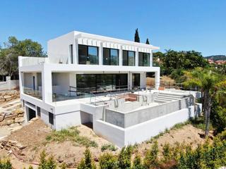 Casa  De francia. Villa con vista panorámica en elviria  marbella
