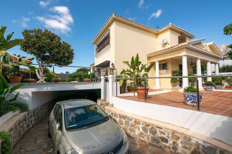 Foto 0ee8d372-5e4b-48c3-8834-4928c8d49485. Maison avec chauffage parking piscine dans Valdeolletas - Las Cancelas - Xarblanca Marbella