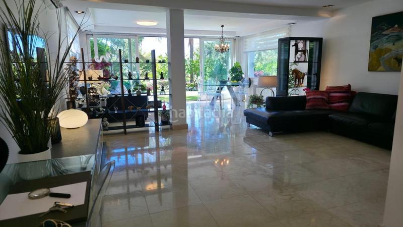 Foto 22d558cb-6ead-47f5-8ebb-4d019c32b94e. Casa con riscaldamento parcheggio piscina in Cabopino - Artola Marbella