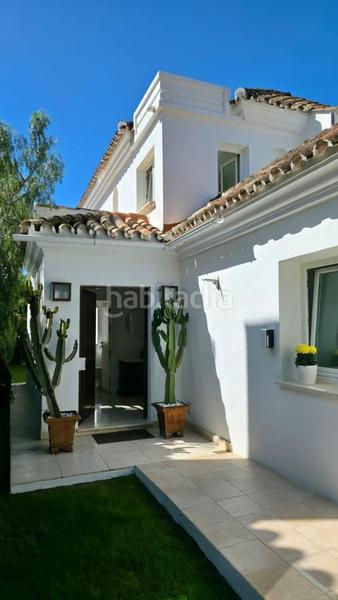 Foto 269ae2ed-49df-408f-a2b8-fea7c536c23b. Casa con riscaldamento parcheggio piscina in Cabopino - Artola Marbella