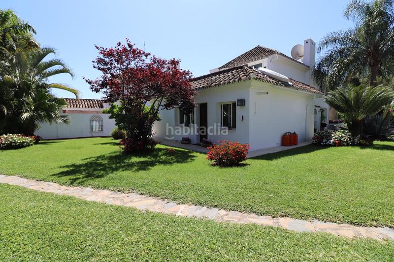 Foto 69195976-2085-4075-ad4f-6a6a5626fb84. Casa con riscaldamento parcheggio piscina in Cabopino - Artola Marbella