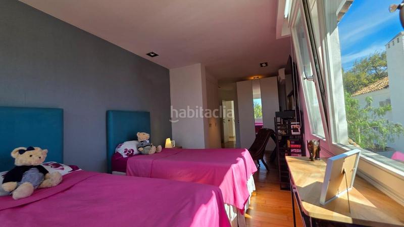 Foto 6b93859d-cb35-4bc4-9cef-b9daa8adc06a. Casa con riscaldamento parcheggio piscina in Cabopino - Artola Marbella