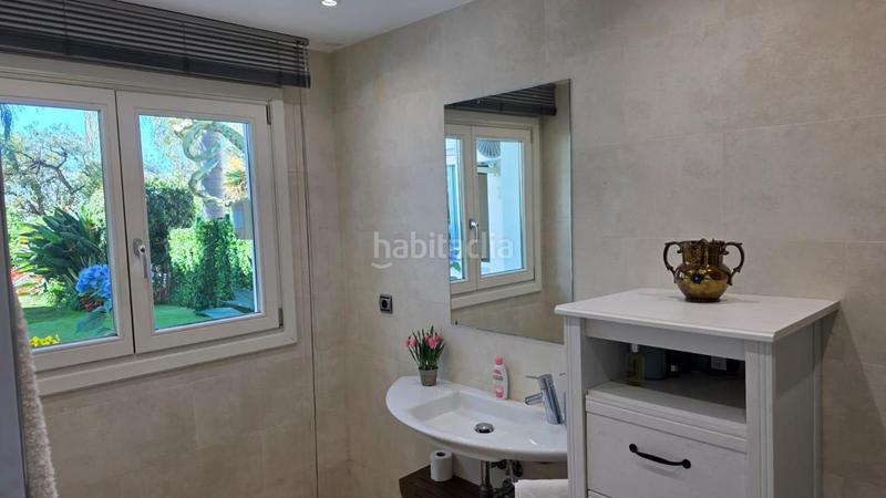 Foto 86d142dc-d7e4-49f7-b38e-be9c418308ed. Casa con riscaldamento parcheggio piscina in Cabopino - Artola Marbella