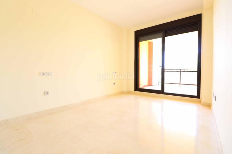 Foto 07720ef6-fed3-4024-914b-df389c5914bd. Planta baja apartamento con amplia terraza en calanova golf en Mijas