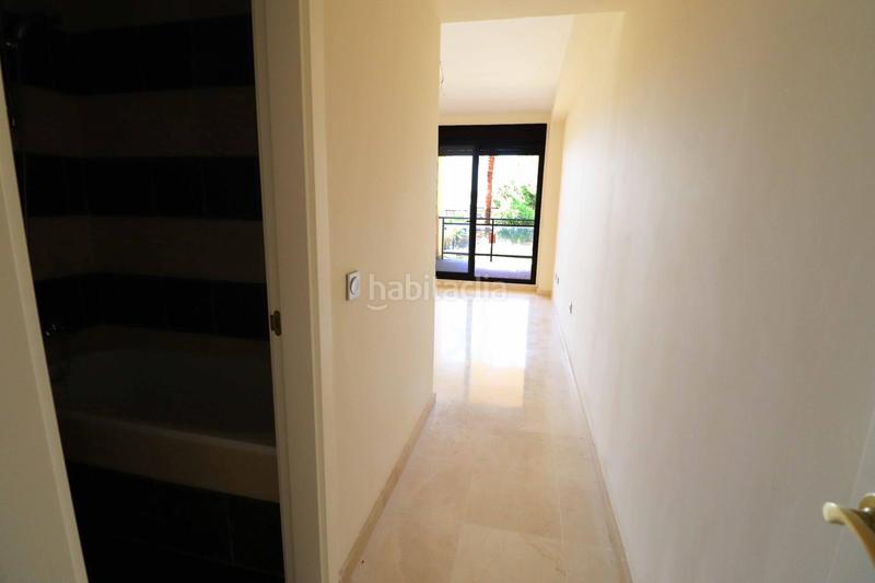 Foto ac8e81b8-45c6-4398-b191-5d75c9a83d57. Planta baja apartamento con amplia terraza en calanova golf en Mijas