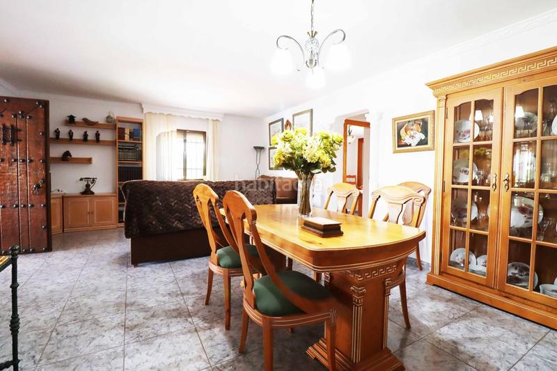 Foto a4896ac8-379e-48f1-a7aa-b4febf552267. Casa encantadora villa con amplia parcela en las chapas en Marbella