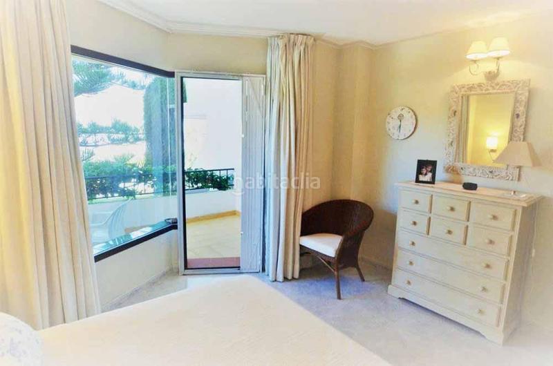 Foto 54e077f2-bb03-44c3-a632-7e6ef3d68ca4. Dúplex amb piscina a Las Chapas - Alicate Playa Marbella