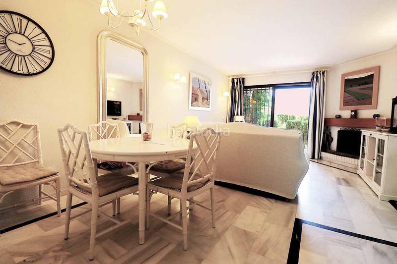 Foto d9d15a18-e8ab-4796-874b-2659967ebd57. Dúplex amb piscina a Las Chapas - Alicate Playa Marbella