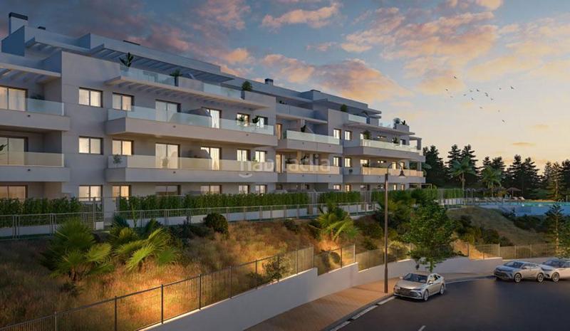 Foto 2ca39f80-cedc-479e-81d4-b39caa9e8981. Apartament amb aparcament piscina a El Faro de Calaburra - Chaparral Mijas