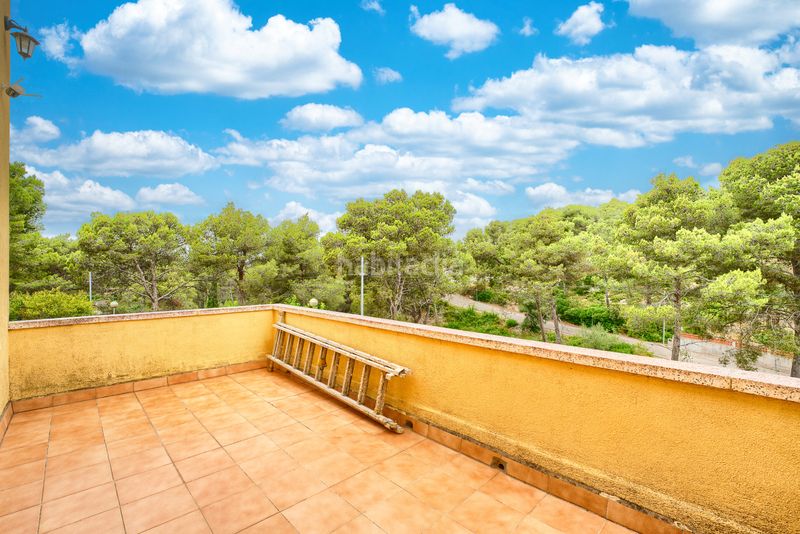Foto 84c3c931-0495-498c-b855-8d12043ce9ec. Chalet mit parking in Castellet i la Gornal