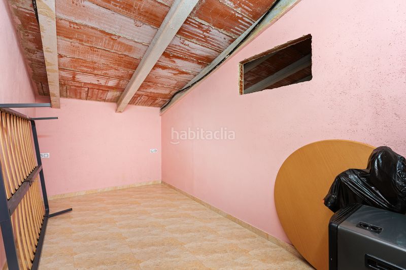 Foto c20c748b-f071-44fa-81a5-e263ff5a19df. Chalet mit parking in Castellet i la Gornal