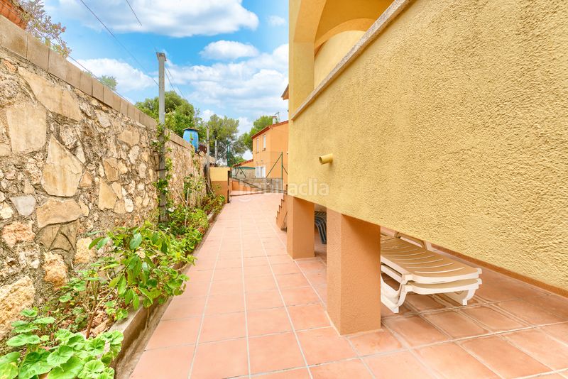 Foto ee523840-f4be-46a3-9203-f822ab23ec42. Chalet mit parking in Castellet i la Gornal