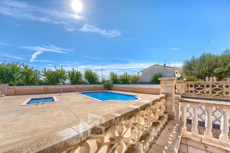 Foto 55ec150f-277f-4a03-a698-5546b6dd4d97. Appartement avec chauffage parking piscine dans Nucli Antic Cunit