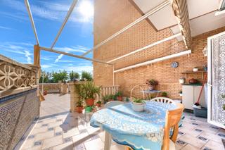 Appartement  Carrer de pere romeu. Doble terraza y piscina para disfrutar del mediterráneo