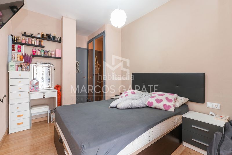 Foto c8b5eba5-a583-4ce0-96dc-05106fbdc364. Pis a Centre Vendrell (El)