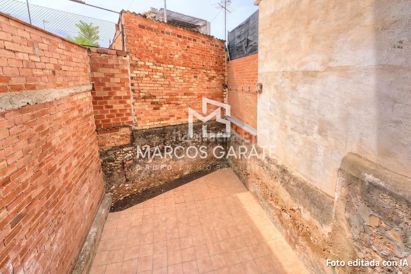 Foto 4bf2130b-77fc-49dd-91a6-475c0f3e9b06. Casa amb calefacció a Centre Vendrell (El)