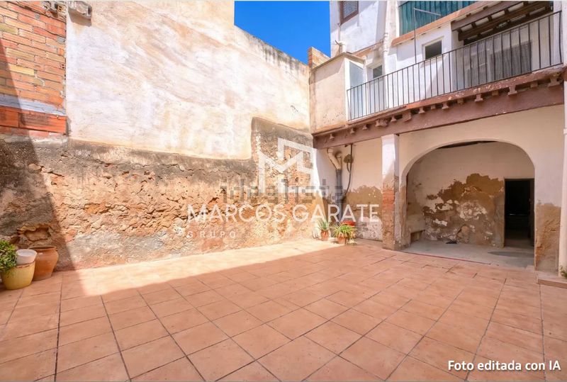Foto 831fb23c-6f74-4646-a9f6-f89ba3f608e5. Casa amb calefacció a Centre Vendrell (El)