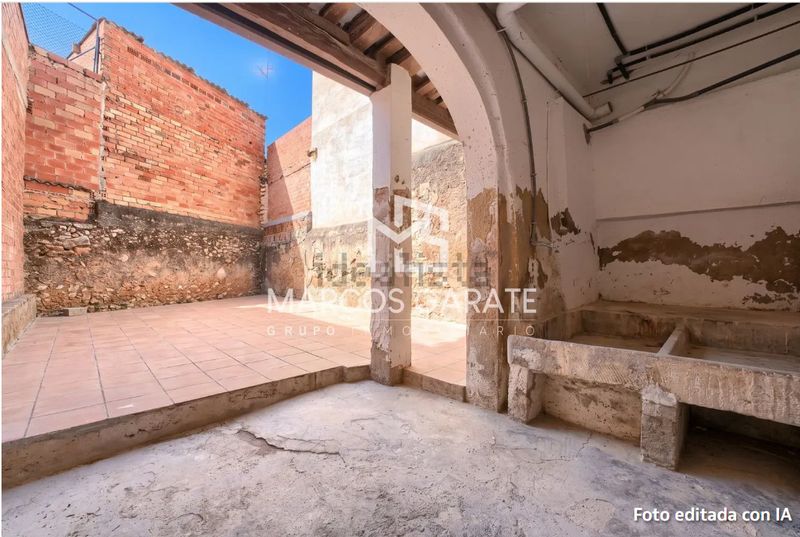 Foto d68ae26e-eca9-47a4-b4d8-20de2b1d92c8. Casa amb calefacció a Centre Vendrell (El)