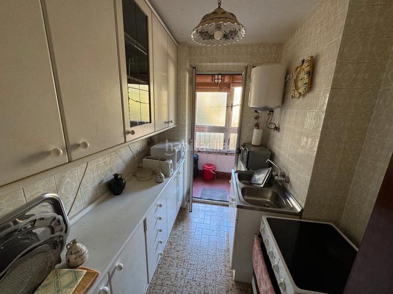 Foto d2a4c1aa-e57e-4f8a-91a8-988aba20e9b0. Piso  en venta en calle alzina en Buena Vista Madrid