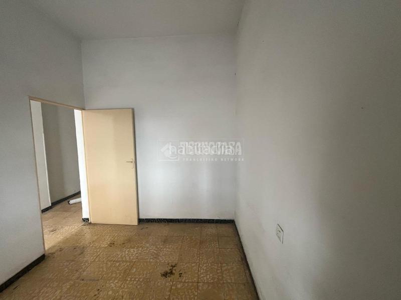 Foto 72f8c414-339b-4448-9186-4026071dfc54. Casa bifamiliare in Pilas