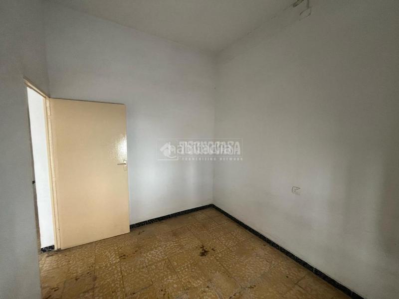 Foto 751d2ae4-6c2b-40b2-a8d9-7646efe41ade. Casa bifamiliare in Pilas