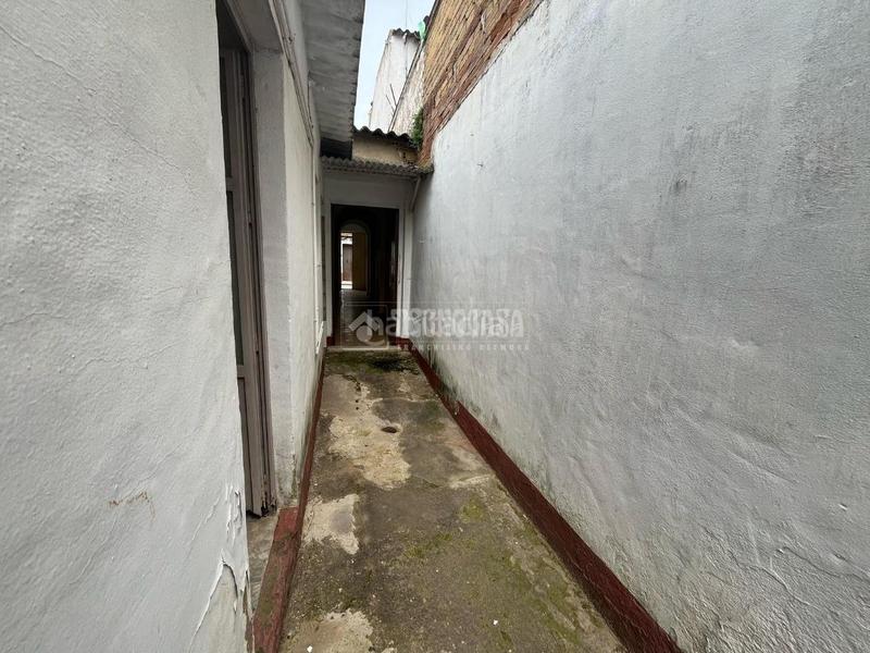 Foto 89d1786b-296d-441c-9e19-c85246ed6e3e. Casa bifamiliare in Pilas