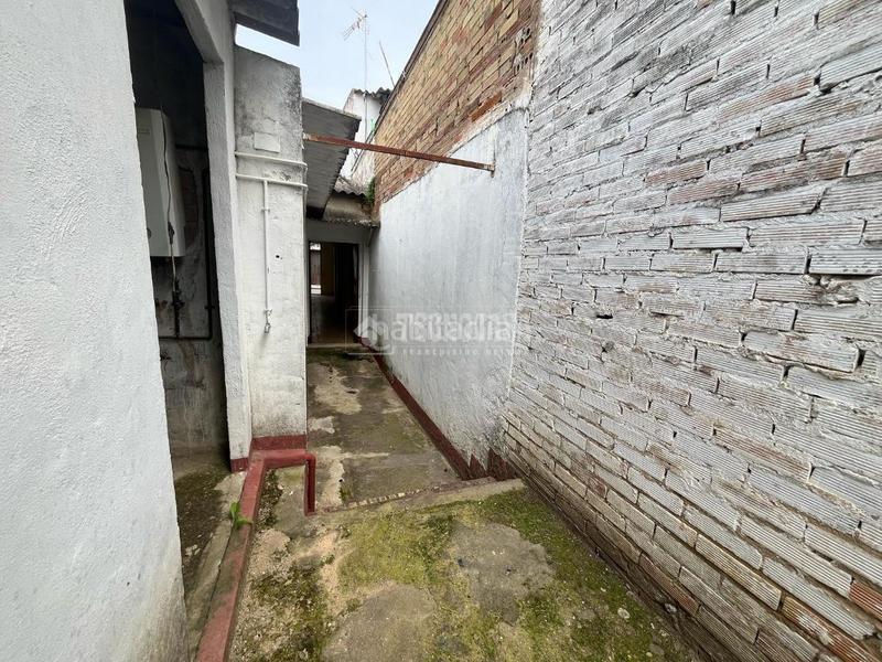 Foto 8ec48a0f-d9df-45e2-a63e-e4a155491f7b. Casa bifamiliare in Pilas