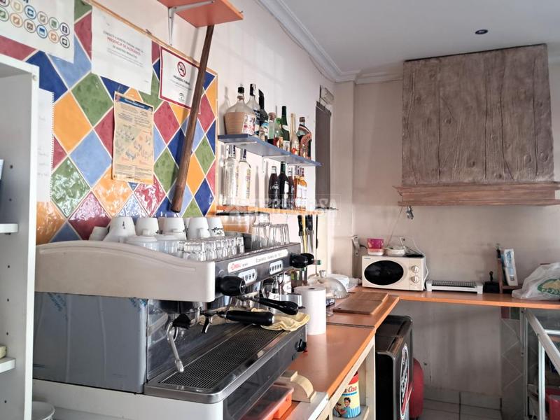 Foto 9e40cedd-6bcf-45cf-9914-7d499a48ebe4. Local comercial  en venta en Pilas