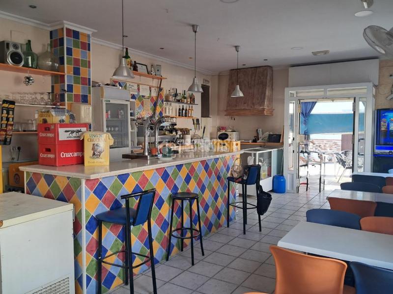 Foto da07586b-ea5b-4543-a973-fb89f4f7e0fa. Local comercial  en venta en Pilas