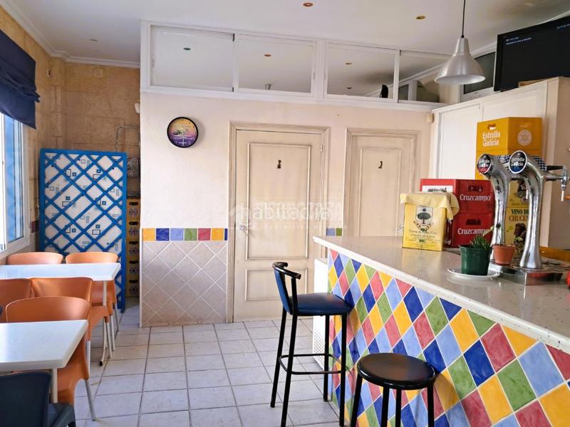 Foto ebf68b24-d2e3-4204-8530-47c5370bcf29. Local comercial  en venta en Pilas