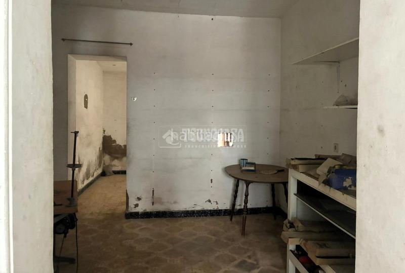 Foto 0be410cd-ebaf-45d7-9256-0b67237d9f83. Casa pareada casa en venta en Pilas